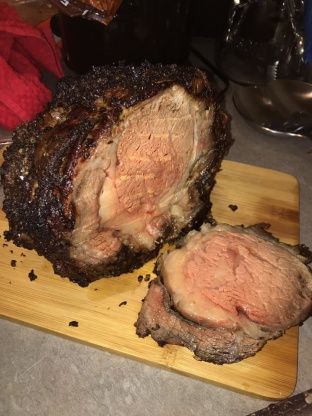 This is a method of cooking a standing rib roast that never fails. Crispy on the outside and juicy on the inside. The seasoning you choose is up to you. I did not include seasoning time in prep time. Recipe courtesy Paula Deen No Peek Prime Rib, Standing Prime Rib Roast Recipe, Standing Prime Rib Roast, Standing Rib Roast Recipe, Cooking Prime Rib Roast, Prime Rib Au Jus, Best Prime Rib, Beef Rib Roast, Prime Rib Roast Recipe