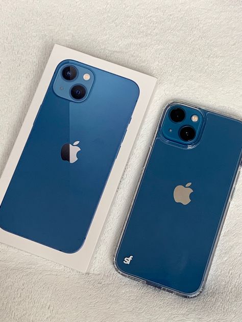 Iphone 13 Blue Aesthetic, Iphone 13 Blue, Clear Phone Case Design, Marvel Phone Wallpaper, Gadgets Électroniques, Social Media Specialist, Nike Shoes Women Fashion, Apple Headphone, Newest Cell Phones