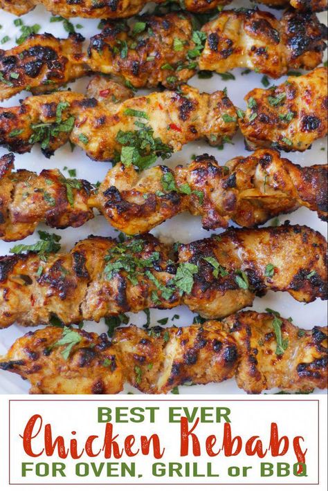 Easy Chicken Kebab Recipe, Kebabs Skewers, Greek Chicken Kabobs, Chicken Kebab Recipe, Chicken Kebab, Chicken Skewer Recipe, Shish Kabobs, Doner Kebab, Kabob Recipes