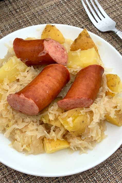 Saurkraut And Sausage, Smoked Sausage And Sauerkraut Recipe, Smoked Sausage With Potatoes, Turkey Instant Pot, Sauerkraut And Sausage, Sausage With Potatoes, Sausage Sauerkraut, Sauerkraut Recipes, Cheesy Potato