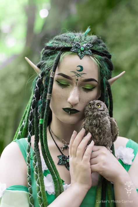 Tiefling Cosplay Makeup, Celtic Witch Makeup, Dark Fae Make Up, Dryad Makeup, Wood Elf Makeup, Forest Witch Makeup, Forest Elf Makeup, Druid Makeup, Dark Elf Makeup