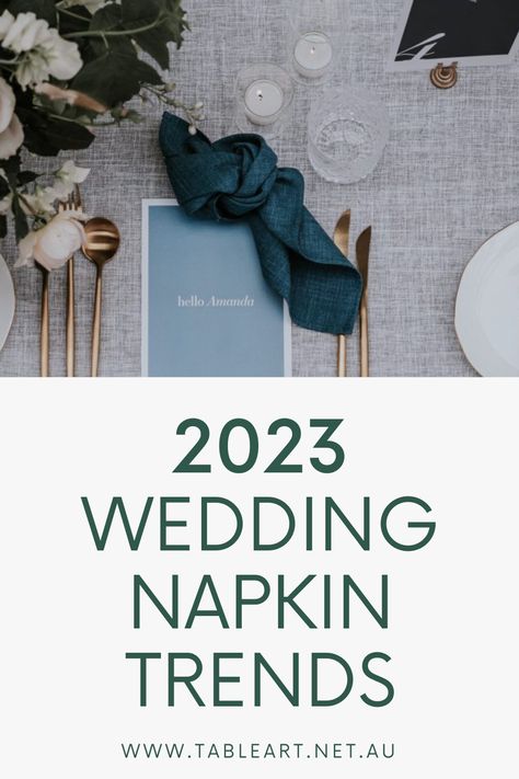 Napkins Wedding Table, Easy Napkin Folding, Paper Serviettes, Simple Table Settings, Creative Styling, Timber Table, Table Art, Table Runners Wedding, Boho Theme