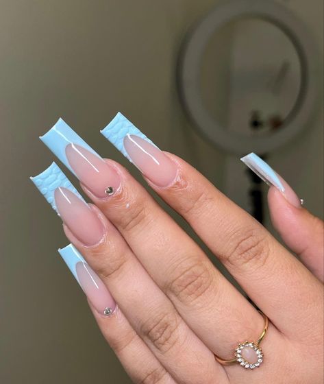 Blue Outline Acrylic Nails, Light Blue Tapered Square Nails, Blue Long French Tip Nails, Light Blue Medium Nails, Basic Baddie Nails Spring, Long Square Acrylic Nails French Tip, Basic Baddie Nails French Tip, Long Light Blue Nails, Baby Blue Square Nails