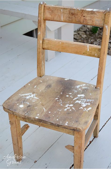 Before & After | Beauty is in the Imperfection | ANDERSON+GRANT Dining Chair Makeover Upholstery, Painting Old Chairs, Wooden Chair Makeover, Painted Chairs Diy, Upcycled Dining Chairs, Wood Chair Makeover, Painted Kids Chairs, Painted Wooden Chairs, Painted Wood Chairs