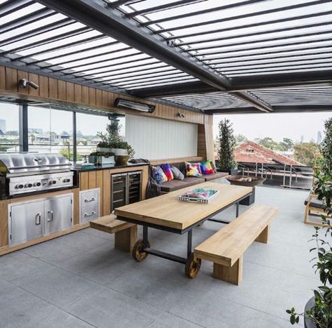 (1) New Message! Roof Terrace Design, Terrace Kitchen, Terrace Ideas, Modern Outdoor Kitchen, Rooftop Terrace Design, Outdoor Kitchen Appliances, Rooftop Design, Bbq Kitchen, Rooftop Patio