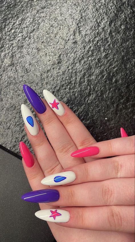 Hisoka Inspired Nails, Easy Anime Nail Designs, Hisoka Nails Design, Anime Gel Nails, Maxident Nails Skz, Hunter X Hunter Nail Art, Hxh Nails Design, Mimikyu Nails, Hisoka Nails