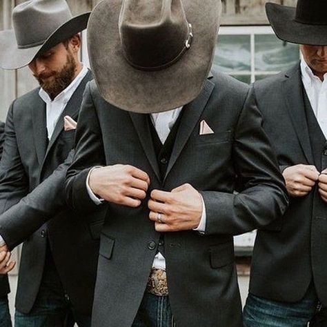 That's what we call sharp.⁣  ⁣  Photo // @emilycanteraphotography⁣  Couple // @jesse_fuller29 @makayla.carolyn.fuller⁣  Rings // @hyo_silver  Hat // @timcoopercustomhats    #Regram via @CConnjmAuSB Country Outfits For Men, Country Wedding Groomsmen, Cowboy Groom, Western Bridal Showers, Silver Hat, Ranch Weddings, Western Themed Wedding, Alaska Wedding, Marriage Celebrant