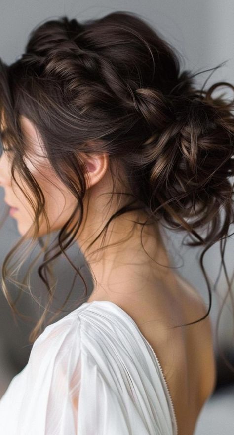 Refresh your style with 30 messy bun options for long hair, each designed to provide a stylish, effortless look perfect for any casual outing. Messy Buns For Long Hair, Buns For Long Hair, Messy Bun Wedding, Messy Bun Updo, Messy Hair Updo, Messy Wedding Hair, Bun Tutorials, Makeup Starter Kit, Chic Short Hair