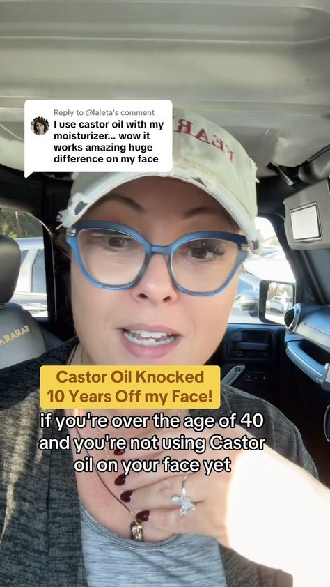 Nicole Domuret- Menopause Mama | CASTOR OIL & MIDDLE AGED SKIN! Drop OIL in comments to get a list of my recommended brands! #castoroil #castoroilbenefit #frankincense... | Instagram Best Castor Oil Brand, Castor Oil For Wrinkles, Best Castor Oil, Castor Oil Benefits, Beauty Facial, Oil Drop, Younger Skin, Castor Oil, Aging Skin