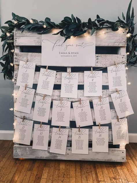 Rustic Table Assignments Wedding, Wedding Board Seating Chart, Farmhouse Wedding Seating Chart, Rustic Seating Chart Ideas, Guest List Display Wedding Seating, Rustic Find Your Seat Ideas, Diy Sitting Chart Wedding, Rustic Table Chart Wedding, Rustic Wedding Table Numbers Seating Charts