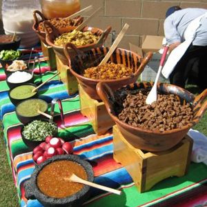 El Top 5 de Sabores de México: Tacos de Guisado | Los Sabores de México y el mundo Mexican Baby Shower, Mexican Birthday Parties, Mexican Themed Weddings, Mexican Babies, Mexican Party Decorations, Mexican Fiesta Party, Taco Stand, Fiesta Birthday Party, Mexican Birthday