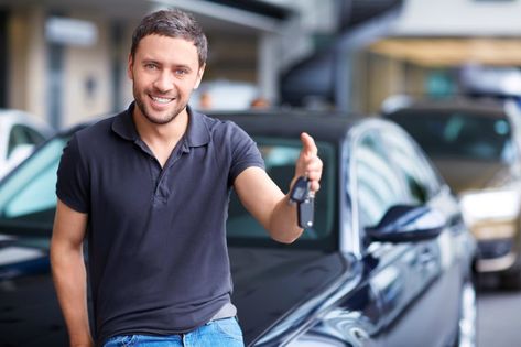 5 Keys to Selling Your Car for the Highest Price Possible | Money Talks News Buy Used Cars, Automotive Locksmith, Car Buying Tips, Fast Cash, Paper Work, Sell Car, Motor Vehicle, Car Posters, New Trucks