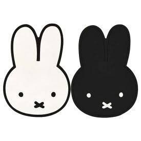 Pin by Felzi on Bläck in 2022 | Bunny tattoos, Cute cartoon characters, Miffy Doodles Bunny, Miffy Cute, Bunny Tattoos, Black Bunny, Doodle Icon, Png Icons, Mini Drawings, Phone Themes, Cute Doodles