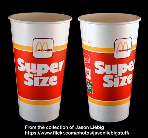 McDonald's - Super Size drink soda cup package - circa 1987 Retro Mcdonalds Aesthetic, Mcdonalds Packaging, Pie Packaging, Retro Mcdonalds, Fast Food Packaging, Mcdonalds Vintage, Mcdonald's Aesthetic, Confidence Man, 80s Food