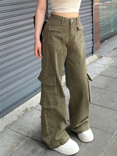 Green Cargo Jeans, Green Jeans Outfit, Cargo Jeans Outfit, Green Cargo Pants Outfit, Green Cargos, Jeans Online Store, Cargo Outfit, Fantasy Wardrobe, Cargo Pants Outfit