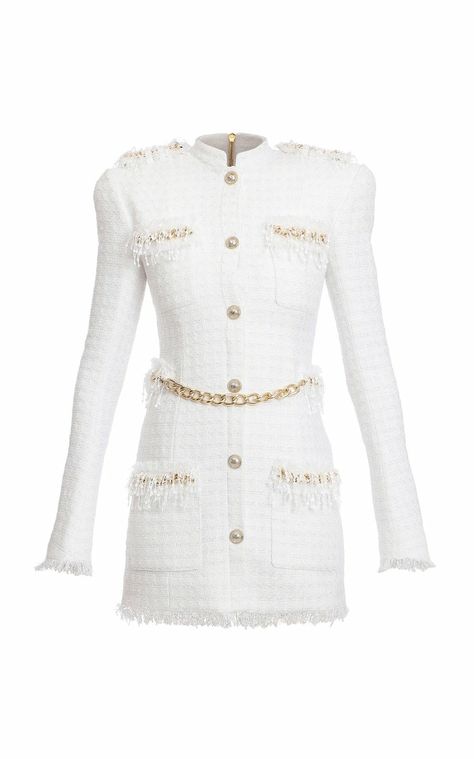 Balmain Chain-Trim Tweed Dress - $ 3.795,00 Balmain Tweed Dress, Balmain Tweed, Short Black Hair, Gold Curb Chain, Hair Png, Casual Chique, White Tweed, Statement Bag, Tweed Dress