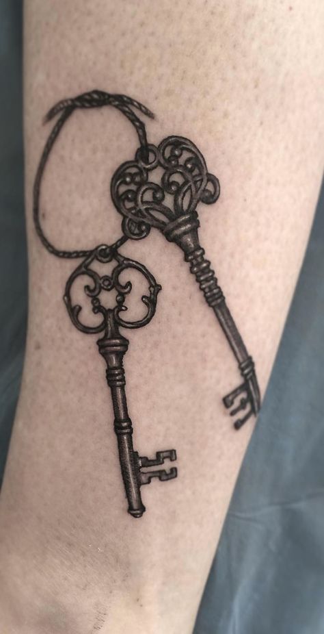 Old Keys Tattoo, Two Keys Tattoo, Ornate Key Tattoo, 3 Keys Tattoo, Vintage Keys Tattoo, Ring Of Keys Tattoo, Victorian Key Tattoo, Keys Tattoos For Women, Matching Key Tattoos