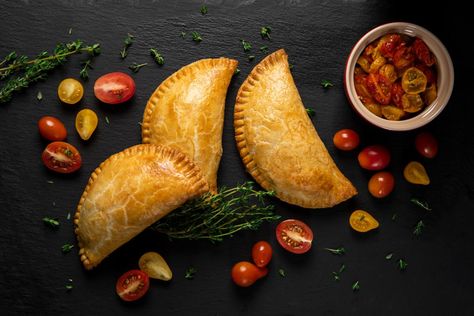 tomato and caramelized hand pies Market Snacks, Catering Platters, Wine Cheese Pairing, Hand Pie Recipes, Hand Pie, Cheese Pairings, Caramelized Onion, Catering Menu, Hand Pies