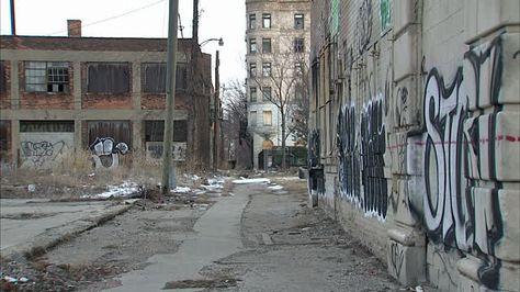 run-down building | Exterior shots abandoned run down high rise buildings in Detroit ... Run Down Neighborhood, Run Down City, Run Down Buildings, Environment Moodboard, Detroit Pictures, Background Practice, Derilict Buildings, High Rise Buildings, Broken Windows