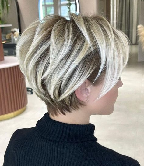 Long Blonde Pixie with Chunky Layers Long Blonde Pixie, Chunky Layers, Choppy Pixie Cut, Longer Pixie Haircut, Long Pixie Hairstyles, Thick Hair Cuts, Fine Straight Hair, Pixie Bob Haircut, Long Pixie Cuts