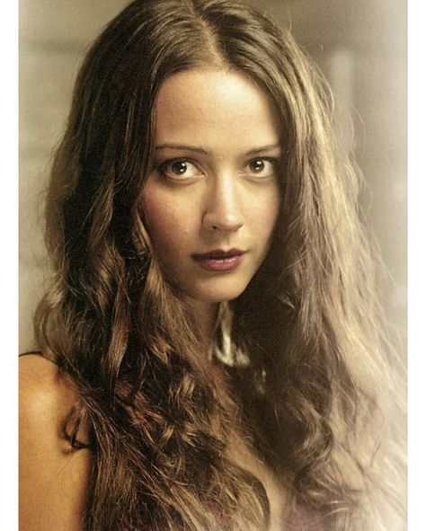 Amy Acker Fanpage on Instagram: “How different does Joss Whedon work now, as opposed to when you first worked together? ACKER:  The great thing is that he really does feel…” Sam Page, Root And Shaw, Susanna Hoffs, Amy Acker, Hottest Women, Tv Program, Guys And Dolls, Joss Whedon, Anna Kendrick