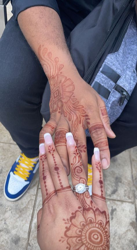 Henna Couple Tattoo, Matching Henna Tattoos Couple Tat, Couples Henna Tattoo, Couple Henna Tattoos, Henna Tattoo Aesthetic, Boy Henna, Man Henna, Henna For Boys, Matching Henna