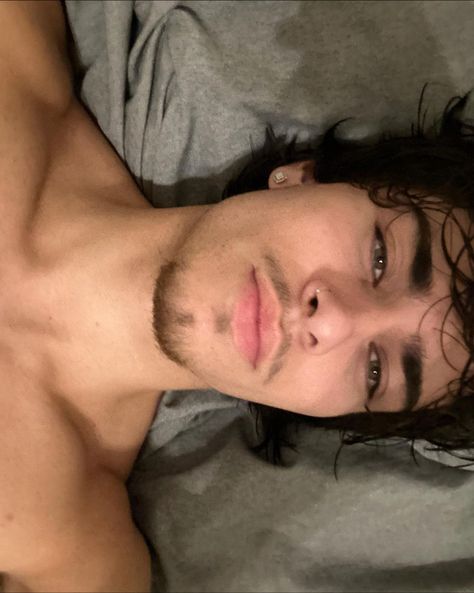 _iluvwill Brown Hair Men, Men's Facial Hair, Mens Facial Hair Styles, Latino Men, Character Inspiration Male, Boys Don't Cry, Aesthetic Boys, Attractive Guys, Fan Book