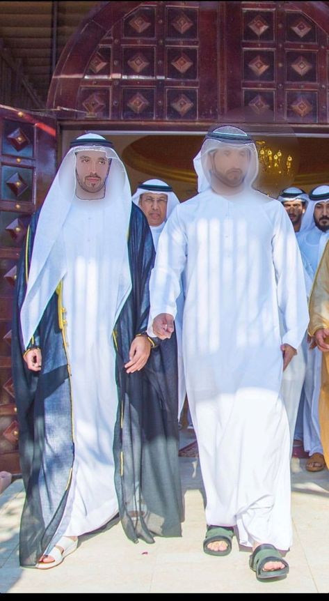 Muslim Men Clothing, Nikkah Outfit, Prince Fazza, Arab Men Fashion, Queen Victoria Prince Albert, Prince Of Dubai, Prince Hamdan, Royal Family Pictures, Mohammed Bin Rashid Al Maktoum