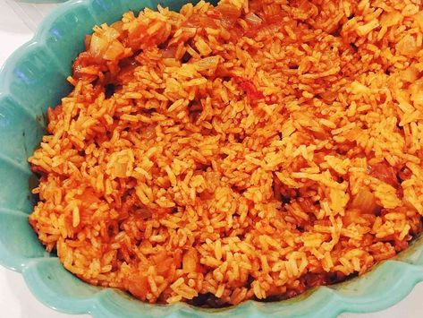 Simple Mexican Rice Rice With Tomato Bouillon, Rice In Oven Recipe, White Mexican Rice, Simple Mexican Rice, Rice Cooker Mexican Rice, Tomato Bouillon, Spanish Rice Recipe Easy, Authentic Mexican Rice, Mexican Rice Recipe