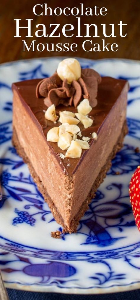 Hazelnut Mousse Cake, Simple Chocolate Ganache, Hazelnut Shortbread, Chocolate Mousse Cake Filling, Hazelnut Mousse, Hazelnut Dessert, Hazelnut Recipes, Chocolate Mousse Cake Recipe, Mousse Cake Recipe