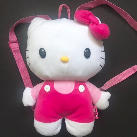 Plush Bags Y2k, Y2k Plush Backpack, Hello Kitty Backpacks Plush, Hello Kitty Plush Backpack, Hello Kitty Decorations, Dream Items, Hello Kitty Birthday Party, Bow Light, Charmmy Kitty