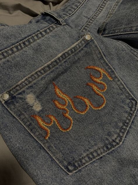 Fire Embroidery Jeans, Flame Embroidery Jeans, Diy T Shirt Ideas Paint, Flame Embroidery, Custom Jeans Diy, Embroidery Jeans Diy, Embroider Ideas, Clothes Embroidery Diy, Embroidery On Clothes