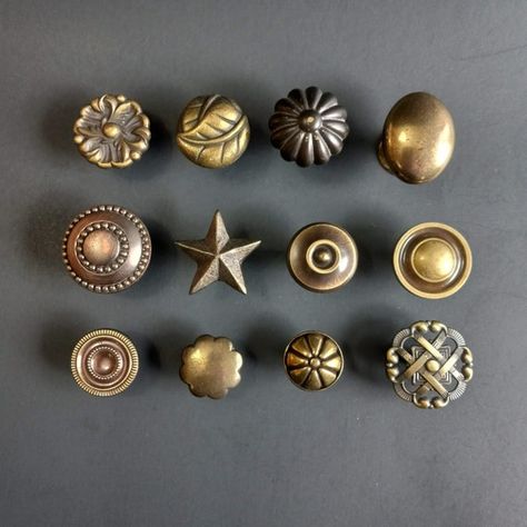 Vintage Drawer Pulls Knobs You Pick Cabinet Hardware - Etsy Unique Drawer Pulls, Art Deco Mid Century Modern, Diy Knobs, Dresser Ideas, Vintage Drawer Pulls, Vintage Drawer, Art Deco Mid Century, Vintage Knobs, Vintage Drawers