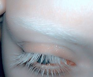 Sunday Aesthetic, Angel Core, Pale Aesthetic, White Eyelashes, Pale White, Blue Lives, White Eyes, Pale Skin, New Skin