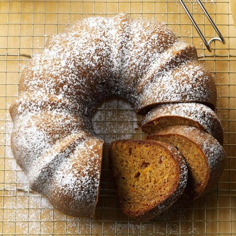 Carrot-Cranberry Spice Cake Cranberry Spice Cake, Pumpkin Bundt Cake Recipes, Elizabeth King, Carrot Cakes, Pumpkin Bundt Cake, Leftover Cranberry Sauce, Pumpkin Cake Recipes, Duluth Minnesota, Christmas Foods