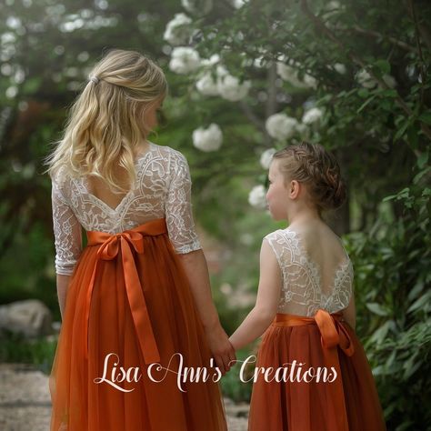 Burnt Orange Flower Girl Dress Fall Flower Girl Junior - Etsy Princesses Outfits, Fall Flower Girl, Bridesmaid Tulle, Girls Fall Dresses, Long Flower Girl Dresses, Boho Flower Girl, Burnt Orange Dress, Tulle Flower Girl, Tulle Flowers