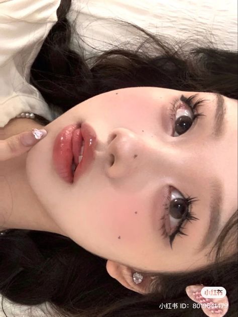 Douyin Make Up, Makeup Douyin, Douyin Makeup, Soft Makeup Looks, Doll Eye Makeup, Ulzzang Makeup, Image Swag, Ethereal Makeup, Doll Makeup