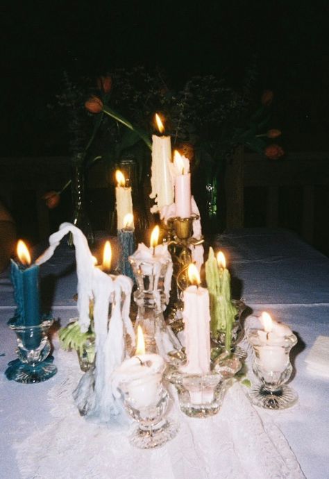 Chaotic Wedding Aesthetic, Phoebe Bridgers Birthday Party, Lana Del Ray Wedding Aesthetic, T4t Wedding, Gothic Garden Party, Witchy Wedding Aesthetic, Lana Del Rey Wedding Theme, Indie Sleaze Wedding, Southern Gothic Wedding Aesthetic