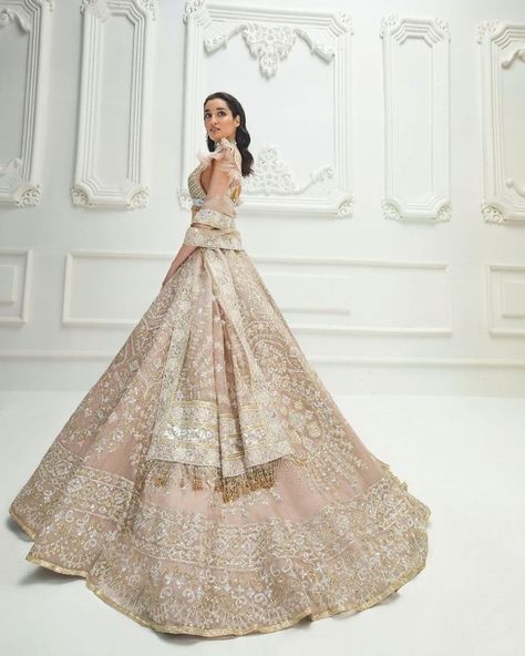 The Best Couture Lehengas We Spotted In 2020: WMG Roundup! | WedMeGood Trail Lehenga, Gowns Dresses Indian Receptions, Lehenga Inspiration, Pakistani Traditional, Organza Lehenga, Long Trail, Big Fat Indian Wedding, Indian Lehenga, Manish Malhotra