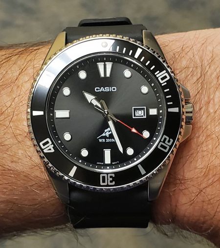 Casio Diver Watch, Diver Watches For Men, Casio Watch Mens, Casio Duro Mod, Casio Duro Marlin, Diver Watch, 2022 Divers Watches, Casio Mdv106, Casio Quartz