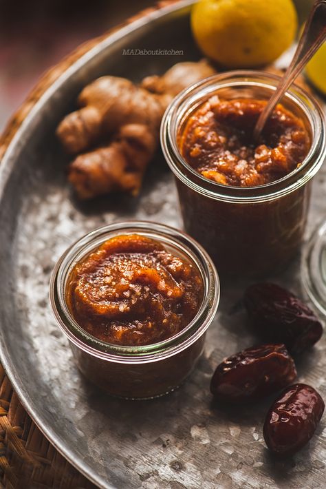 Ginger Chutney Recipe, Date Chutney, Ginger Chutney, Cinnamon Benefits, Chutney Recipe, Dry Ginger, Ginger Juice, Chutney Recipes, Dried Apricots