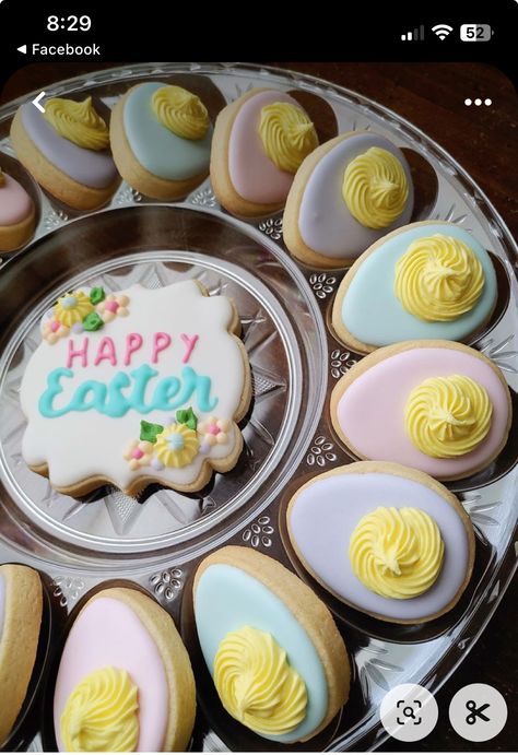 Easter Sugar Cookies Decorated, Flooding Cookies, Royal Iced Cookies, Easter 2023, Easter Sugar Cookies, Easter Sweets, Sugar Cookie Royal Icing, Iced Sugar Cookies, Cookie Business