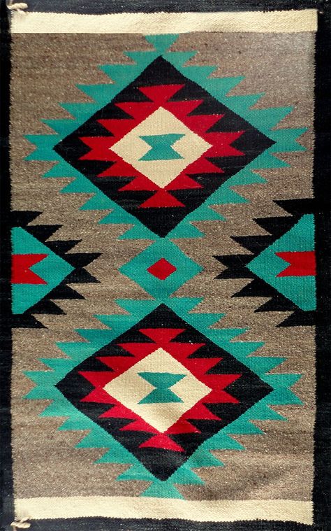 17 Best ideas about Navajo Rugs on Pinterest | Indian rugs, Navajo ... Native American Quilt, Southwest Quilts, Native American Rugs, Quilt Blankets, Navajo Art, Navajo Pattern, Navajo Weaving, Navajo Rug, Native American Patterns