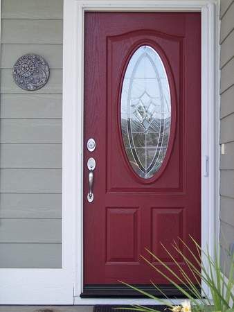 red front door?? Cranberry Front Door Paint Colors, Red Doors On Houses Entrance, Dark Red Front Door, Burgundy Front Door, Big Front Door, Doors Colors, Front Door Ideas, Grey Siding, Front Door Interior