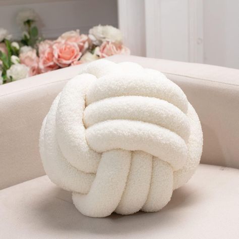 The surface of white knot pillow choose superior lamb wool, which is softer and warmer than ordinary material.These ball pillows filled high-quality PP cotton,which is stable and not easy deforming.Especially hold this plush knotted pillow in your arms ,it feels as soft as clouds, as elastic as sponges.The round throw pillow adopts knotted desgin which is unqiue and aesthetic. Family Room Pillows, Knotted Pillow, Ball Pillow, Knot Cushion, Knot Pillow, Round Throw Pillows, Round Pillow, Sofa Couch Bed, Couches Living Room