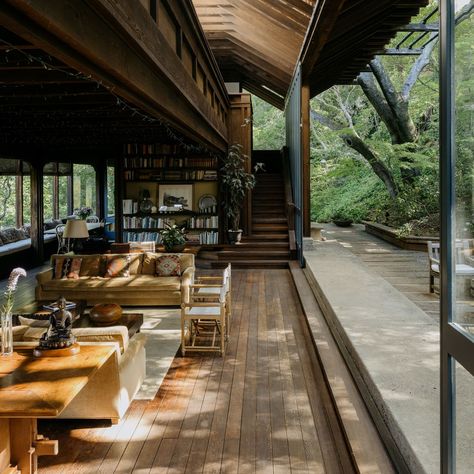 In California, a John Marsh Davis-Designed Home Comes Up for Sale for the Very First Time - WSJ House Goals, Mid Century Modern House, Modern Buildings, Mid Century House, Dream House Decor, My New Room, Dream Home Design, 인테리어 디자인, Larp