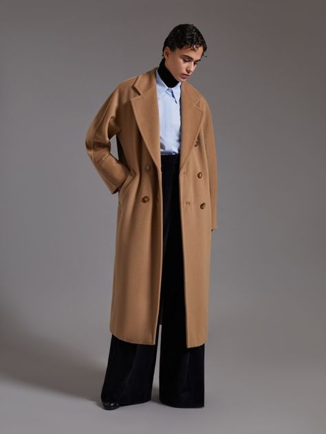 Women’s Elegant and Classic Coats | Max Mara Pick Stitch, Wooden Hanger, Kimono Sleeves, Classic Coats, Anne Marie, Lapel Collar, Max Mara, Things To Buy, Horn