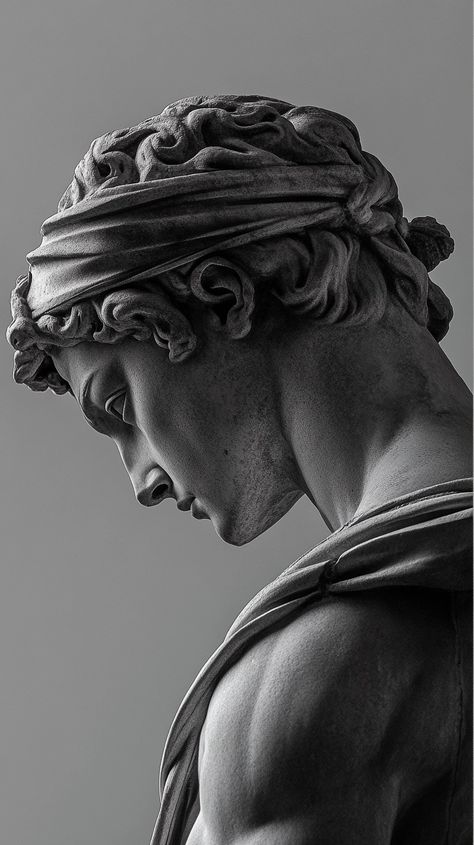 Statue On Pedestal, Roman Sculpture Wallpaper, Roman Sculpture Aesthetic, Roman Statues Aesthetic, Statue Reference, Body Side View, Ancient Greek Statues, Statues Aesthetic, Sony Alpha A7 Iii