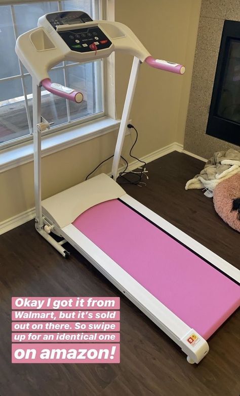 Pink Treadmill Aesthetic, Girly Home Gym, Pink Treadmill, Pink Gym Aesthetic, Pink Office Decor, Apartment Needs, Gym Room At Home, Gym At Home, Pink Office