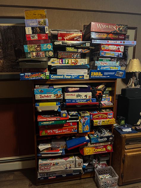 Board Games Astethic, 80s Board Games, Old Board Games Aesthetic, 80s Basement Aesthetic, Family Board Games Aesthetic, Board Games With Friends Aesthetic, Friends Playing Board Games Aesthetic, Cozy Games Aesthetic, Vintage Board Games Aesthetic